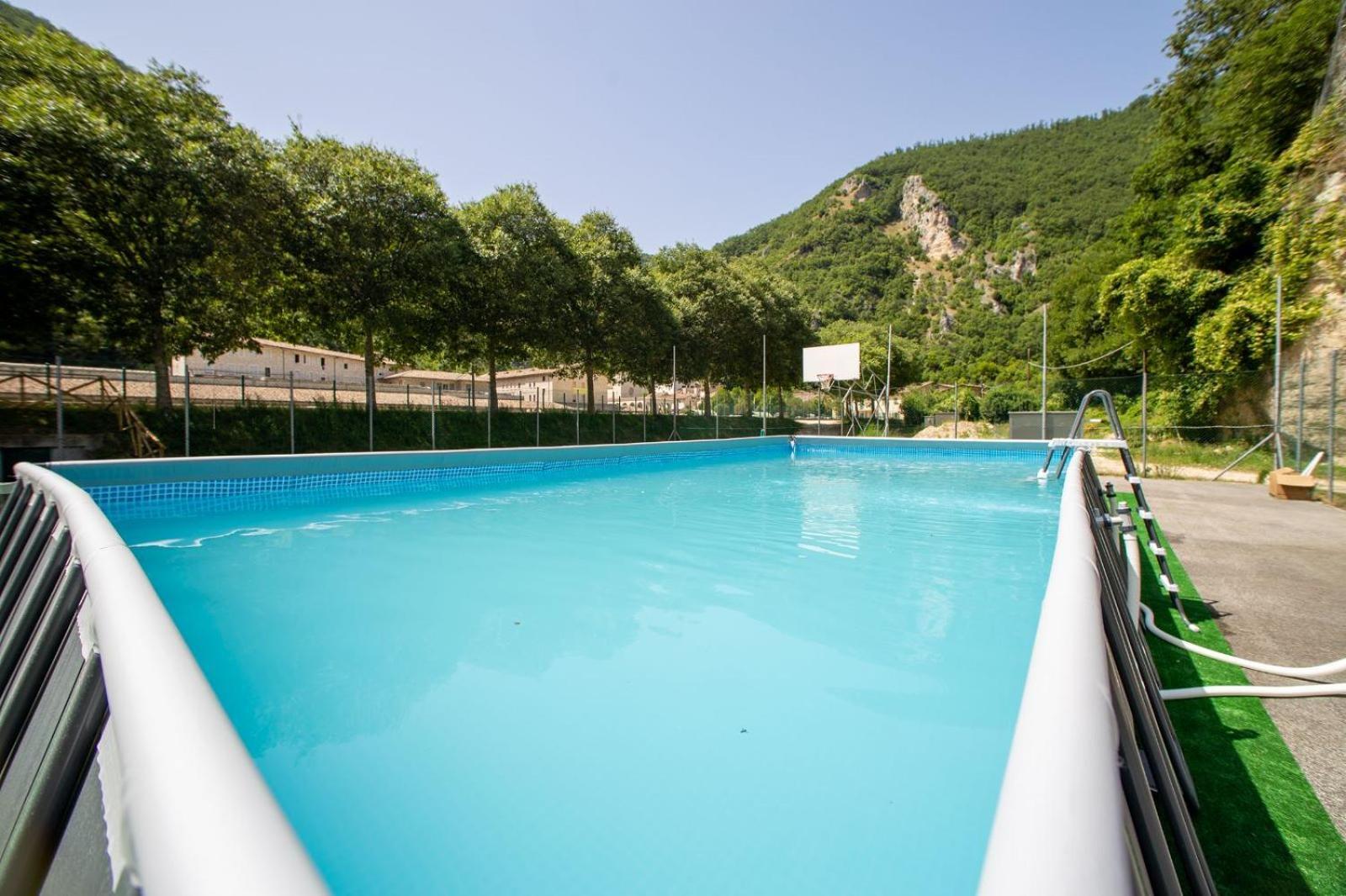 Hotel Roccaporena & La Margherita Cascia Bagian luar foto