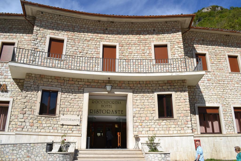 Hotel Roccaporena & La Margherita Cascia Bagian luar foto